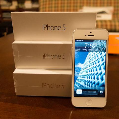 Apple iphone 5, iphone 4s, samsung galaxy s3