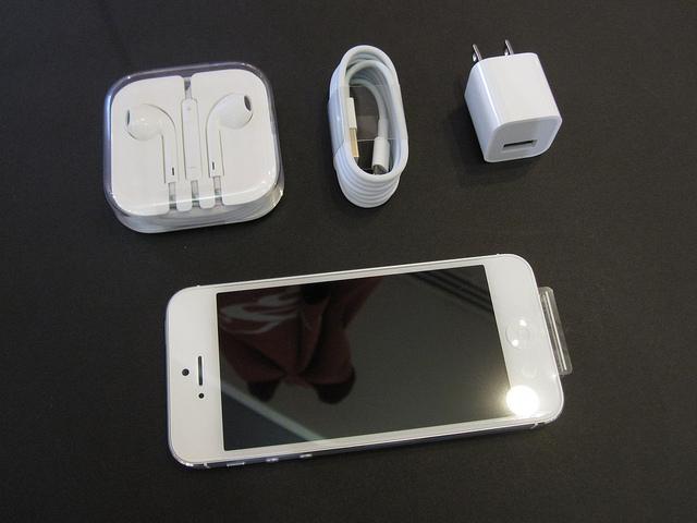 BUY ORIGINAL LATEST APPLE IPHONE 5,SAMSUNG GALAXY 3