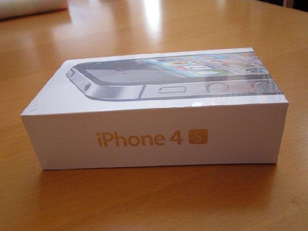 Apple iPhone 4 S