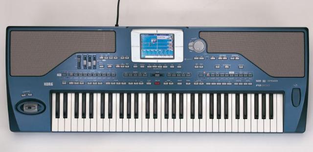 Korg PA800 Pro Arranger .................. €600 EUR