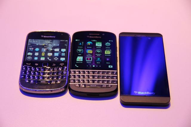 BRAND NEW BLACKBERRY Z10,BLACKBERRY   Q10,APPLE IPHONE 5 ($500USD)!!!!