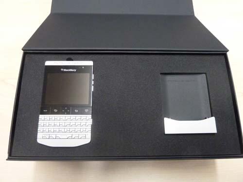 New Unlocked:Blackberry Porsche Design P'9981,Blackberry TK victory & Apple iPhone 5  New Unlocked:Blackberry Porsche Design P'9981,Blackberry TK vic