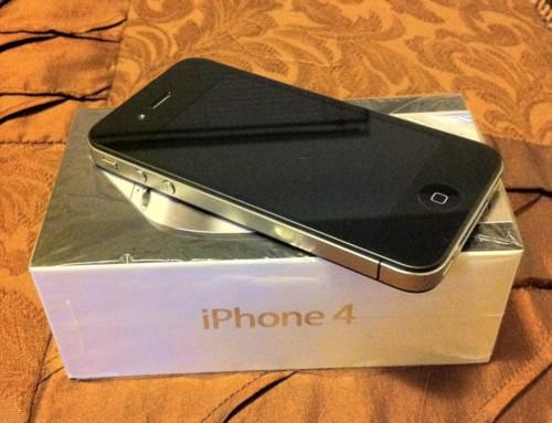 Apple iPhone 4G 32GB Black Factory 4 / Unlocked Phone