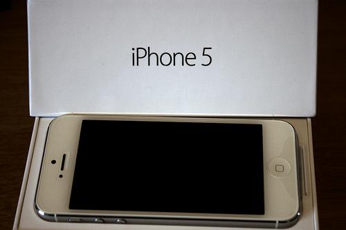 Brand new unlocked Apple iPhone 5  (SIM Free)