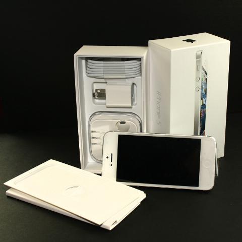 Apple iphone 5 64gb... skype:mobilephonefixltd