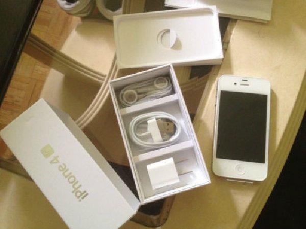 Wholesales 100% Original Apple iPhone 4S 64Gb,Apple iPad 3 4G + Wifi 64Gb,Blackberry Porsche Design P9981