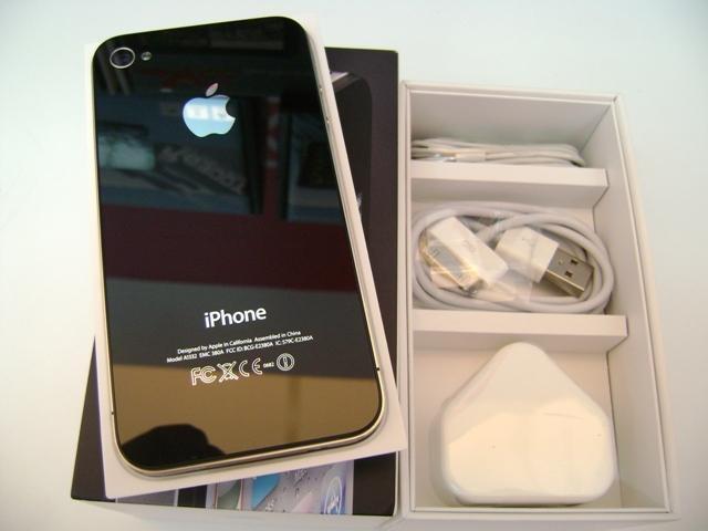 Brand New Apple iPhone 5 32GB @ $550 ( Buy 3 and get 1 free )