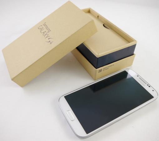 For sale::Apple Iphone 5 64GB,Samsung Galaxy S4,Blackberry Z10,HTC Desire 600 Dual Sim