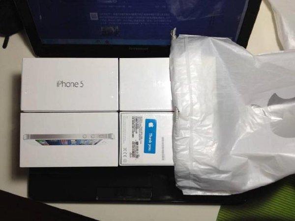 Selling Apple iPhone 5 32GB/Samsung Galaxy S4 I9505