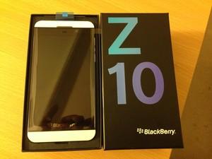 New Apple iPhone 5 64GB,Blackberry Z10,Samsung Note 2 Unlocked