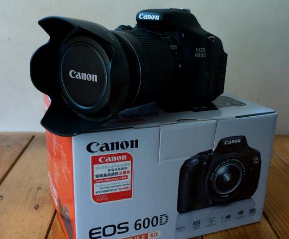 Brand New Original:Canon 550D,Canon 600D,Canon EOS 5D Mark III,Canon EOS 7D And Nikon D3200