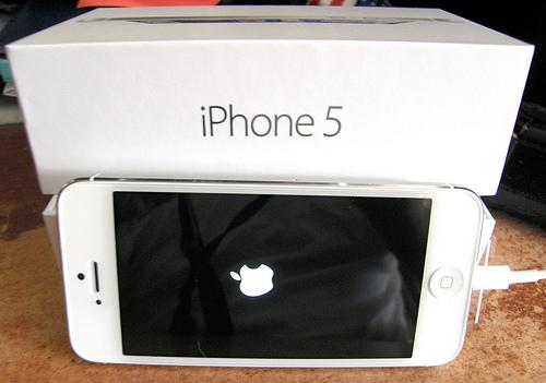 Sell: Apple iPhone 5 64GB Original Unlocked