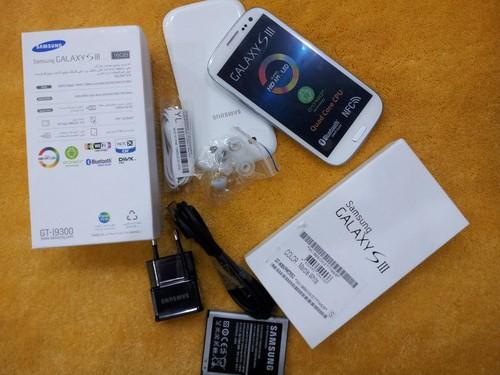 Factory Unlocked Samsung Galaxy S3,iPhone 4s 64GB,iPad 3 4G+Wifi $400