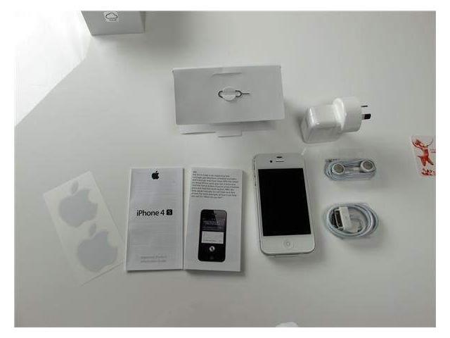 BUY brand new Apple iphone 5 32gb