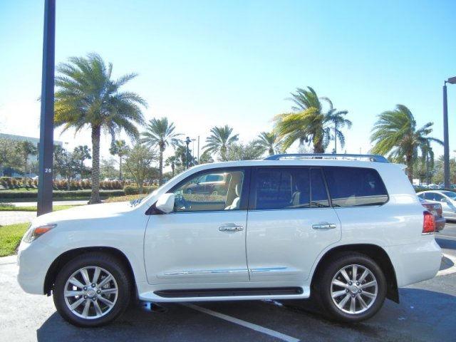 LEXUS LX 570 2011 Almost Like Brand New